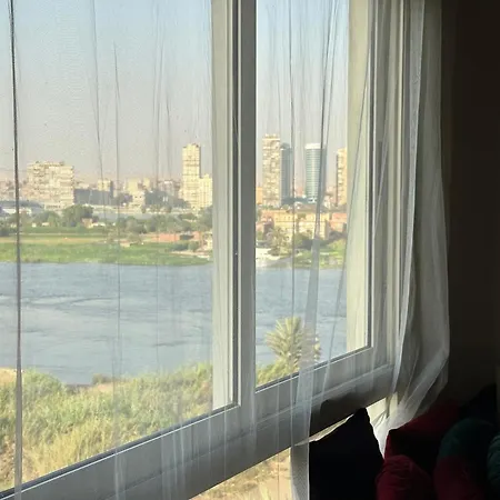 شقة فندقية علي النيل للعائلات بالقاهرة Exterior photo